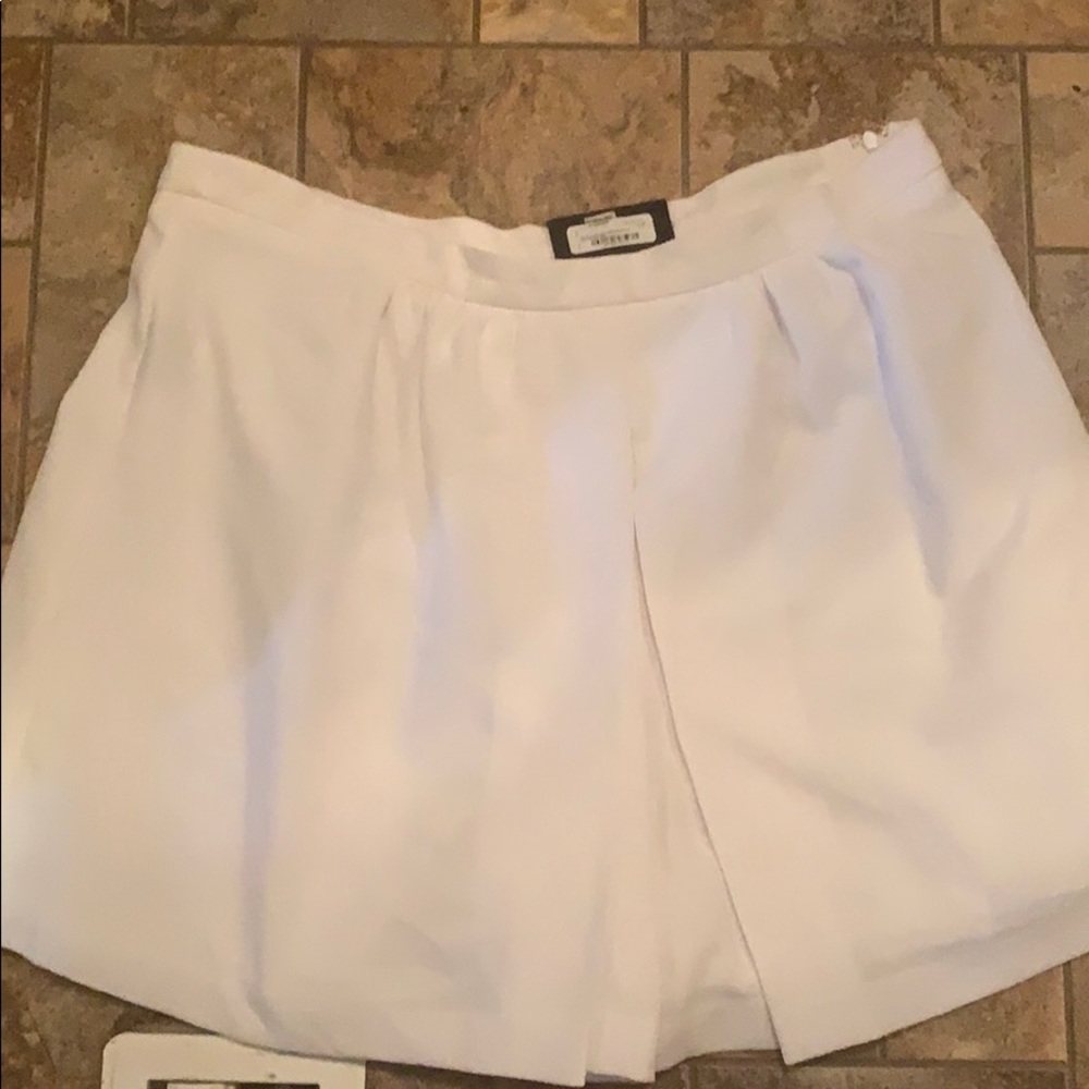 Skort
